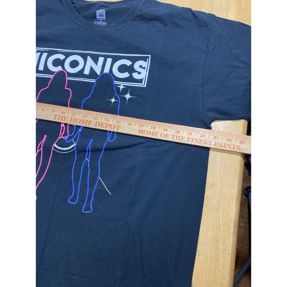 WWE THE IICONICS Shirt BILLIE KAY & PEYTON ROYCE BFFS Mens Size XL 22.5pit2pit - Picture 5 of 6